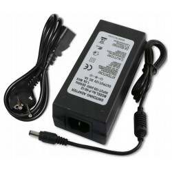Maitinimo šaltinis 12V / 5.0A su 3 kontaktų laidu